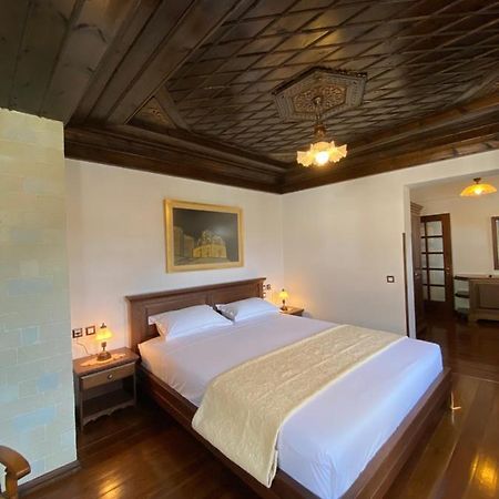 Boutique Hotel Muzaka Berat Exterior photo
