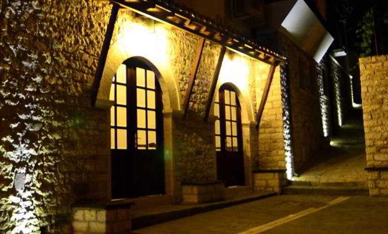 Boutique Hotel Muzaka Berat Exterior photo