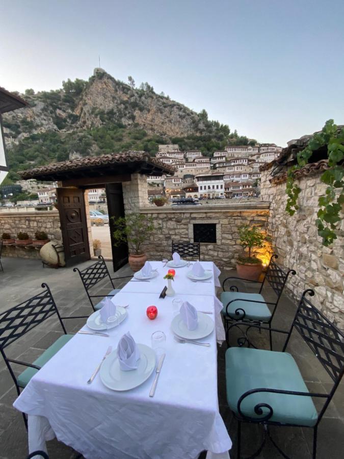 Boutique Hotel Muzaka Berat Exterior photo