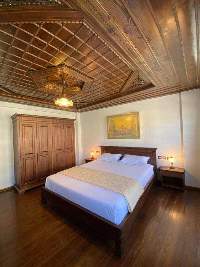 Boutique Hotel Muzaka Berat Exterior photo