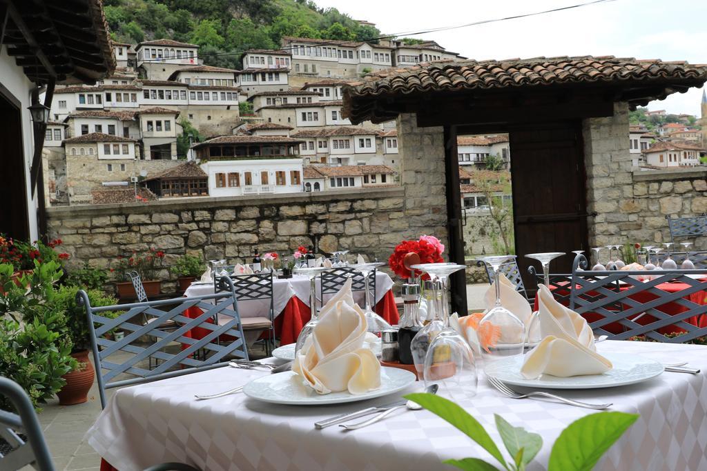 Boutique Hotel Muzaka Berat Exterior photo
