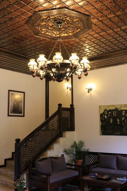 Boutique Hotel Muzaka Berat Exterior photo